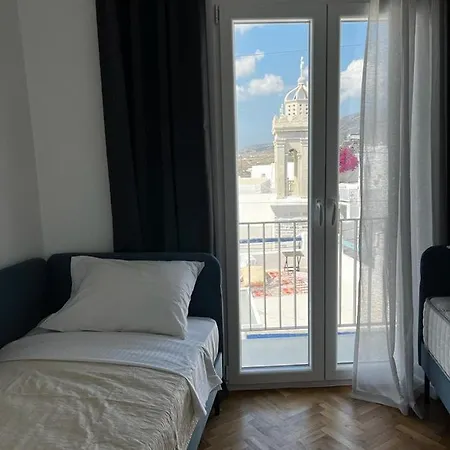 Lovely Two Bedroom Apartmán Márpissa